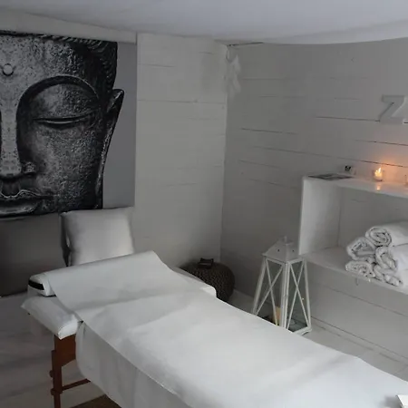 Elegant In The Heart Of Frabotto Mannesi Shared Pool *